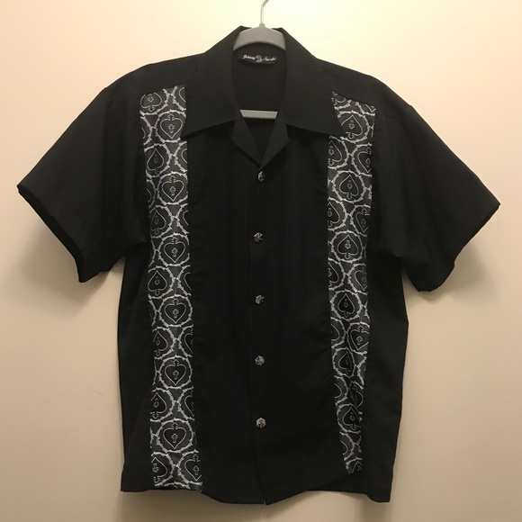 Johnny Suede Other - ✨2 for $40✨ Johnny Suede Button Up Top